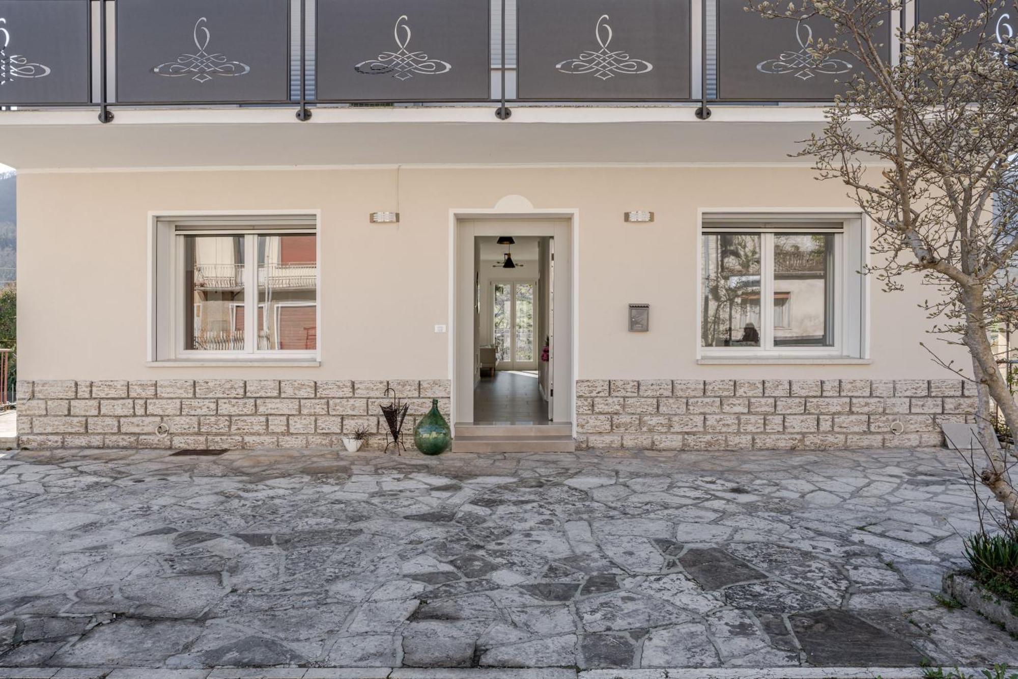 Palazzo Vittoria Alata Lägenhet Vittorio Veneto Exteriör bild